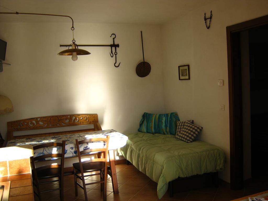 דירות Monterubbiano Bb Fonterrante חדר תמונה